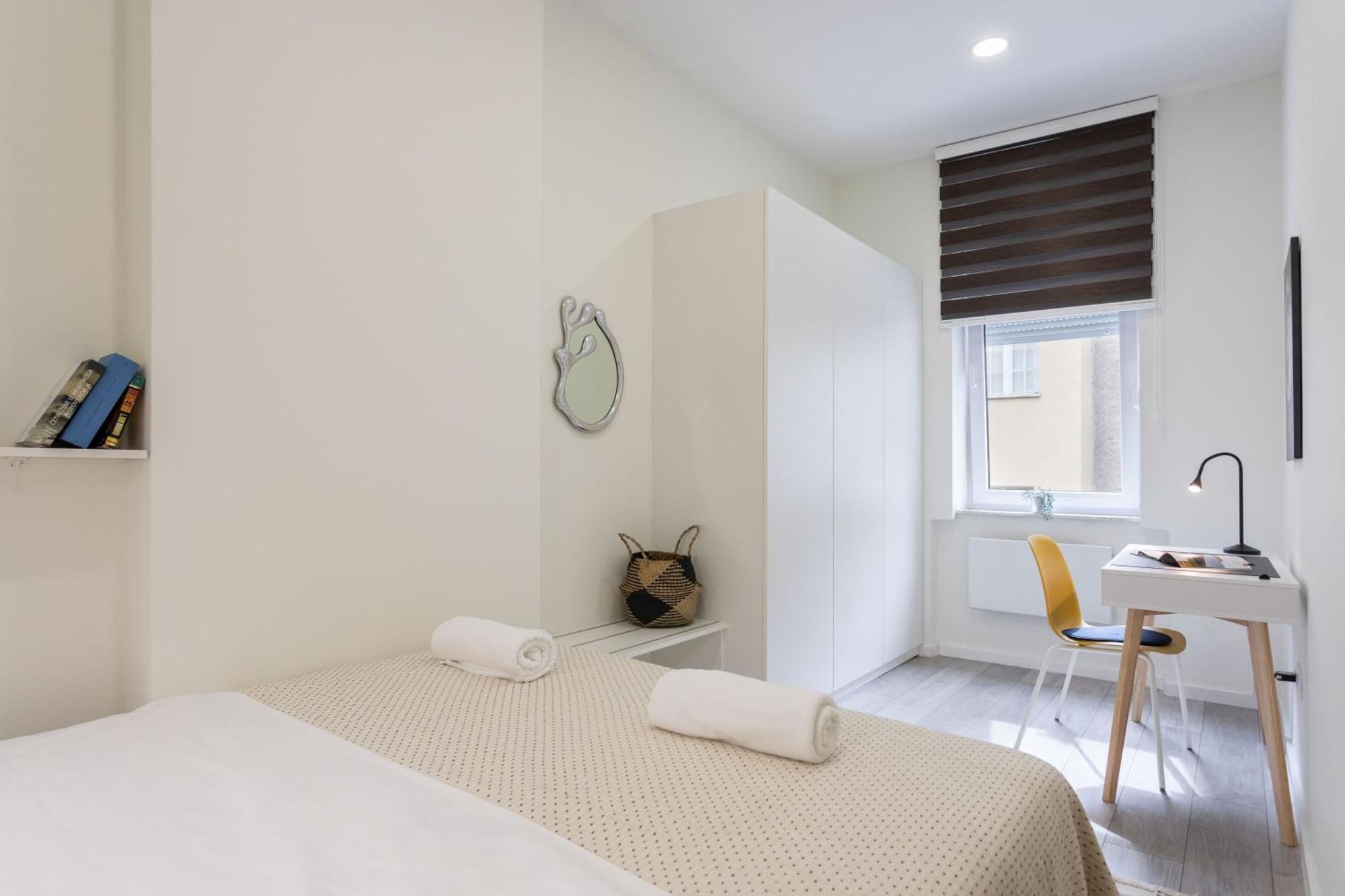 Bright And Modern Triplex With Balcony Apartmán *